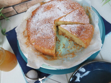 Torta soffice con marmellata di pere: semplice, profumata e irresistibilmente golosa