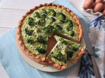 Torta salata con broccoli: ricetta facile e deliziosa