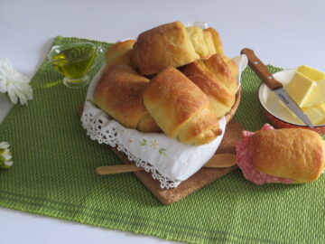 Panini all'olio sofficissimi: Ricetta facile