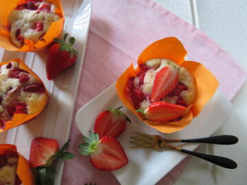 Muffin alle fragole soffici e profumati: Ricetta facilissima