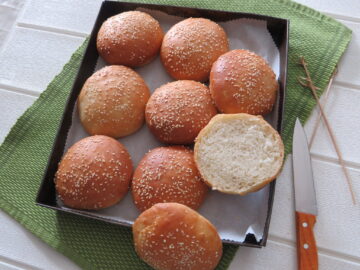 Panini per Hamburger: Ricetta originale come fare i Burger buns