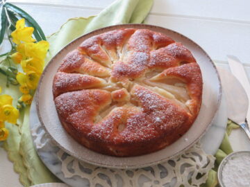 Torta di Pere Soffice e Semplice: la Ricetta Facile e Veloce