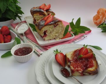 Pan Brioche alle Fragole: la ricetta facile e golosa