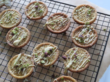 Biscotti al pistacchio: morbidi e deliziosi