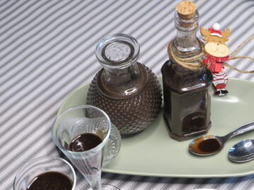 Liquore al cioccolato fatto in casa: la ricetta perfetta