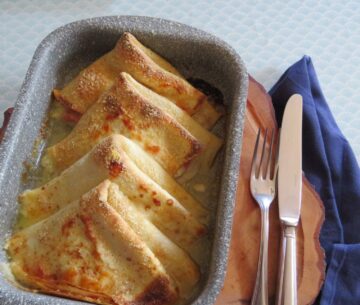 Crepes salate mortadella e formaggio: ricetta facilissima