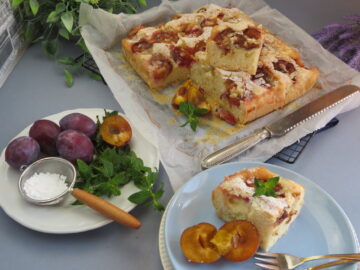 Torta alle prugne: morbida, succosa e golosa, la ricetta dell’estate!