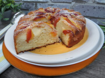 Torta di pesche e ricotta: soffice, cremosa e irresistibilmente golosa!