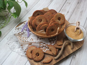 Biscotti integrali: ricetta base veloce.