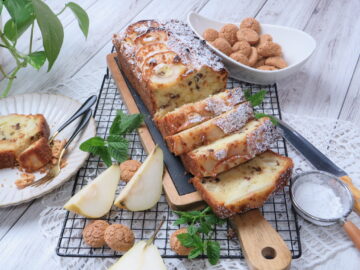Plumcake alla ricotta con pere e gocce di cioccolato